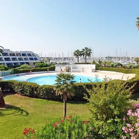 Ensoleille A Port Camargue Avec Terrasse Et Parking - Fr-1-307-283 Le Grau-du-Roi