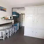 דירה Ensoleille A Port Camargue Avec Terrasse Et Parking - Fr-1-307-283